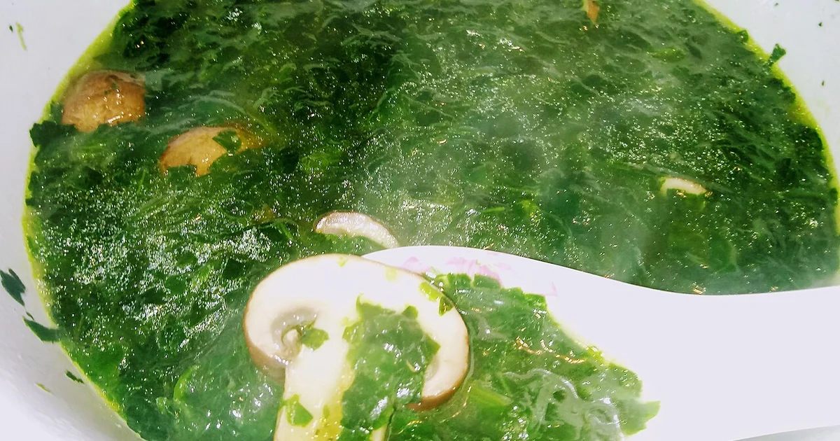 A bowl of Patriotic Soup, served to Emperor Bing in a Buddhist monastery at Chaoshan region during the final year of China's Song dynasty centuries ago around 1278, when he, his family, and Song court and military members were fleeing from